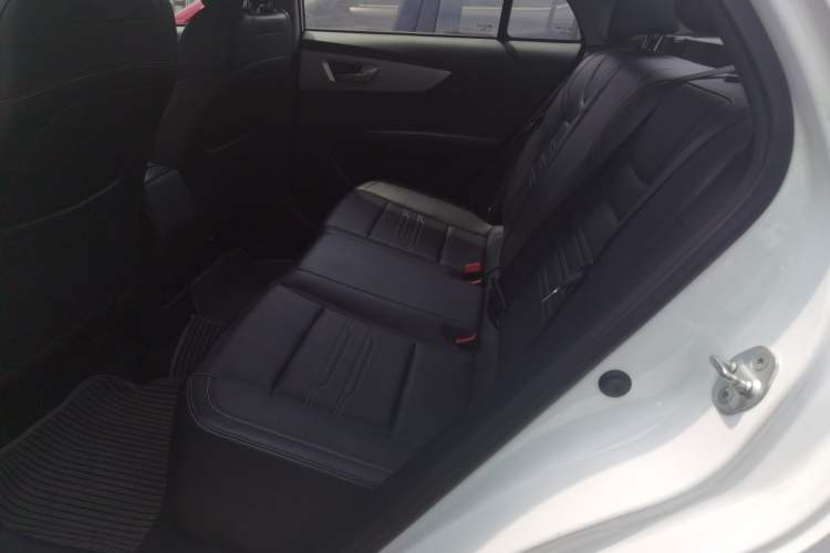Used BYD Qin 2019 1.5L Automatic Luxury Model Interior 1