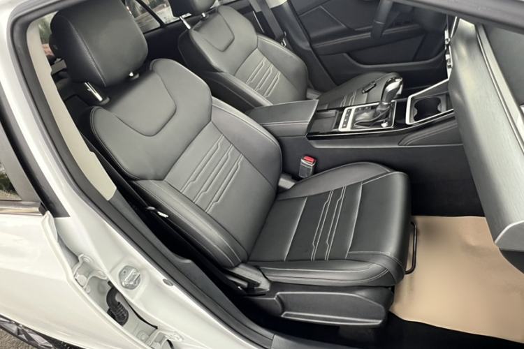 Used BYD Qin 2019 1.5L Automatic Prestige Model Interior 1