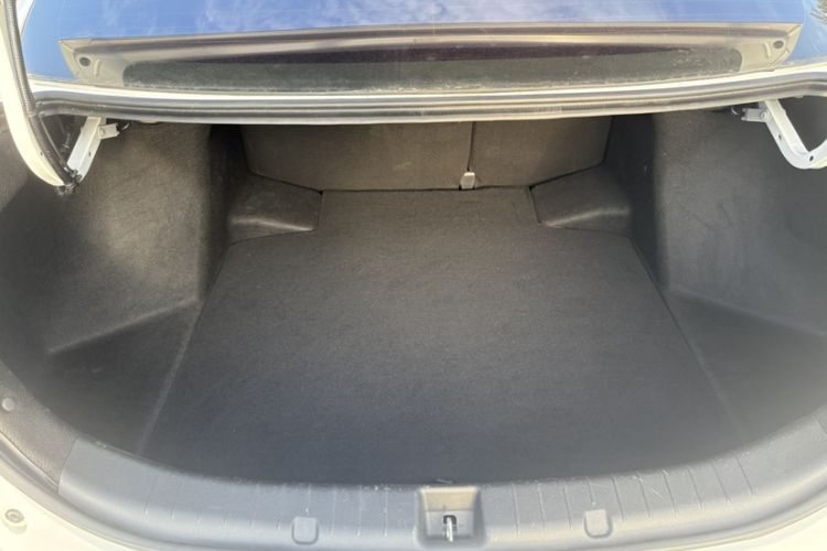 Used BYD Qin 2019 1.5L Automatic Prestige Model Interior 10