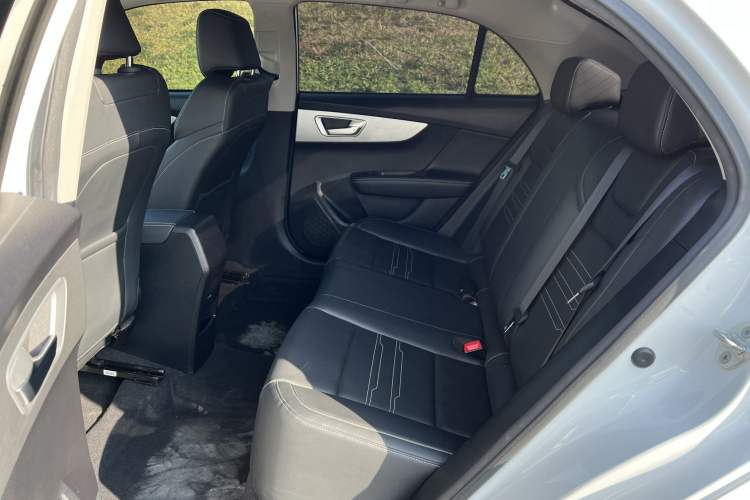 Used BYD Qin 2019 1.5L Automatic Luxury Model Interior 13