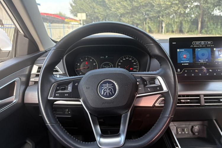 Used BYD Qin 2019 1.5L Automatic Prestige Model Interior 2