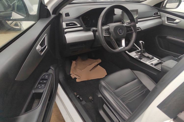 Used BYD Qin 2019 1.5L Automatic Luxury Model Interior 3