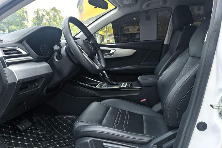 Used BYD Qin 2019 1.5L Automatic Luxury Model Interior 4