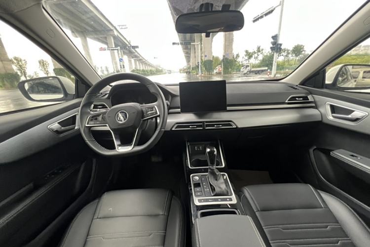 Used BYD Qin 2019 1.5L Automatic Prestige Model Interior 7