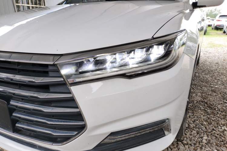 Used BYD Qin 2019 1.5L Manual Luxury Version Left Front Headlight