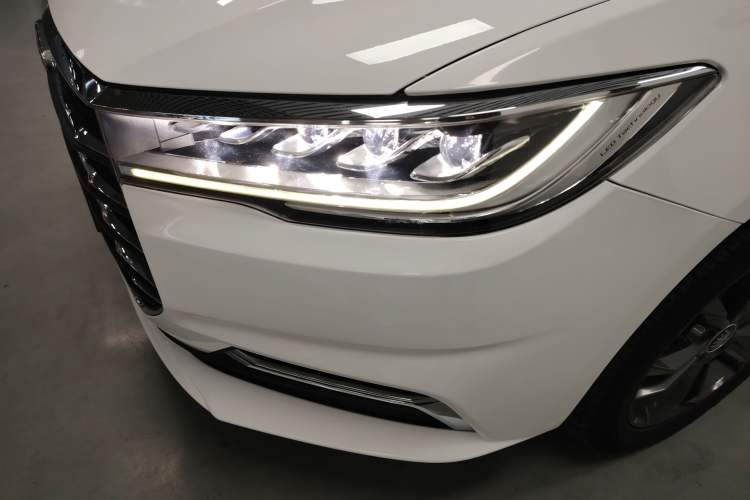 Used BYD Qin 2019 1.5L Automatic Luxury Model Left Front Headlight