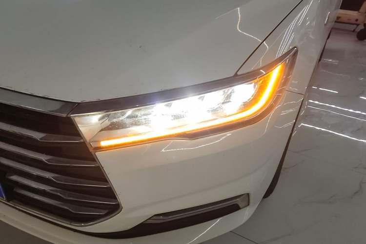 Used BYD Qin 2019 1.5L Automatic Luxury Model Left Front Headlight
