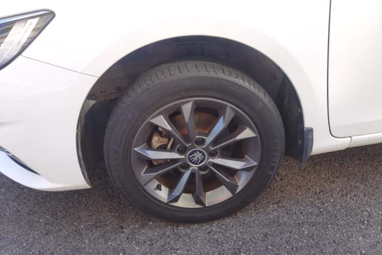 Used BYD Qin 2019 1.5L Manual Comfort Version Left Front Wheel Hub