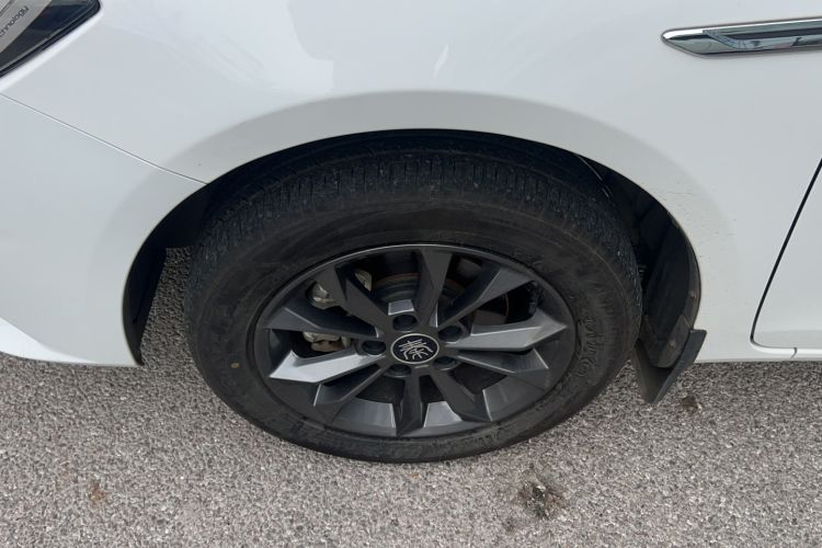 Used BYD Qin 2019 1.5L Automatic Luxury Model Left Front Wheel Hub