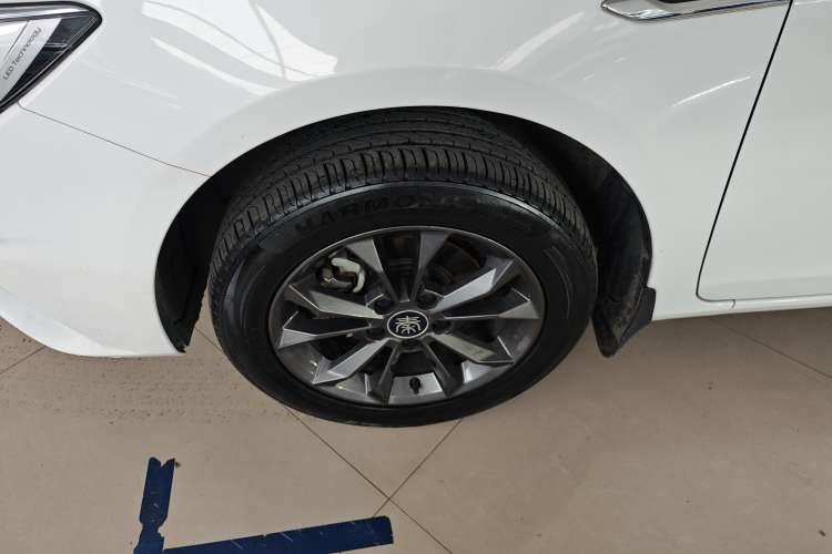 Used BYD Qin 2019 1.5L Automatic Luxury Model Left Front Wheel Hub