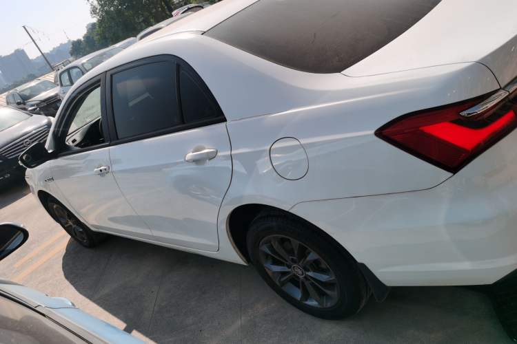 Used BYD Qin 2019 1.5L Automatic Luxury Model Left Side