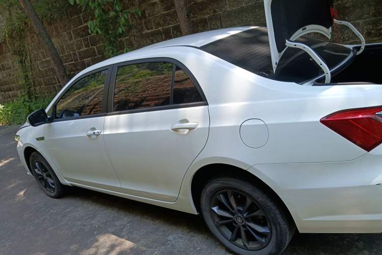 Used BYD Qin 2019 1.5L Manual Luxury Version Left Side