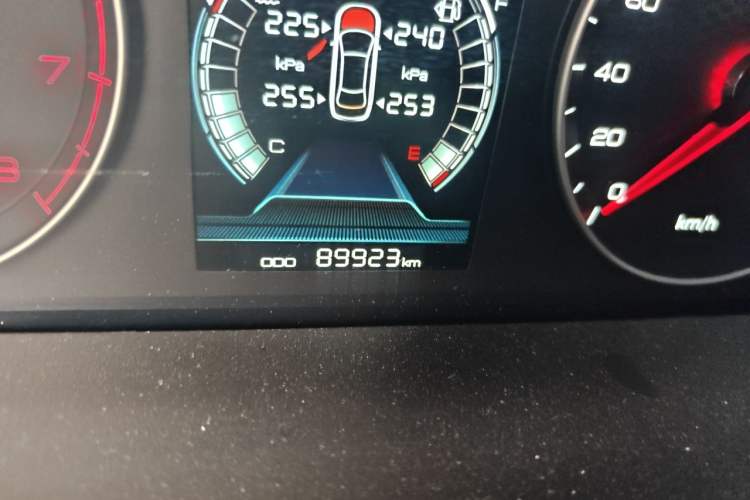 Used BYD Qin 2019 1.5L Automatic Prestige Model Odometer Close Up
