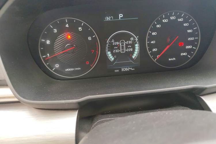 Used BYD Qin 2019 1.5L Automatic Luxury Model Odometer Close Up
