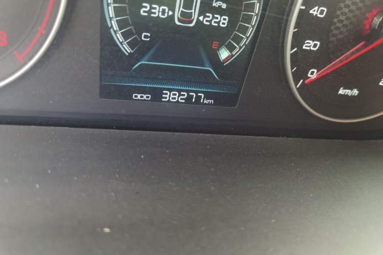 Used BYD Qin 2019 1.5L Automatic Luxury Model Odometer Close Up