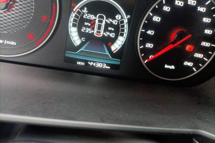 Used BYD Qin 2019 1.5L Automatic Luxury Model Odometer Close Up