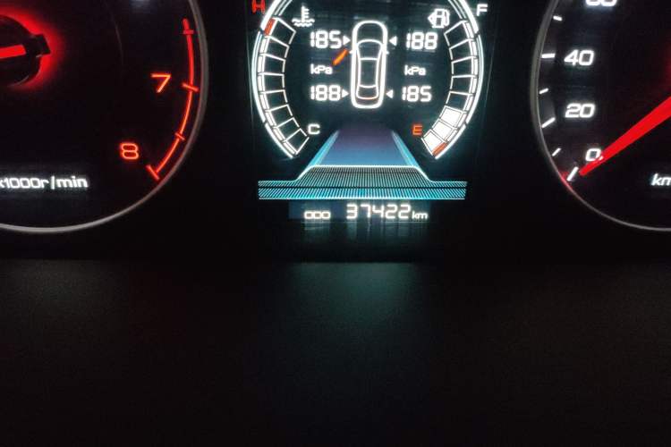 Used BYD Qin 2019 1.5L Automatic Prestige Model Odometer Close Up