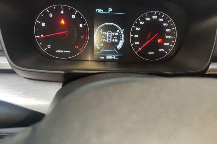 Used BYD Qin 2019 1.5L Automatic Prestige Model Odometer Close Up