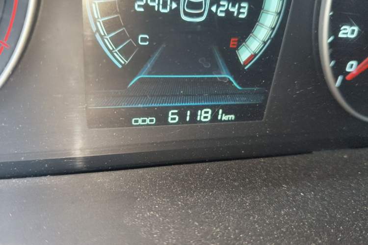 Used BYD Qin 2019 1.5L Automatic Prestige Model Odometer Close Up