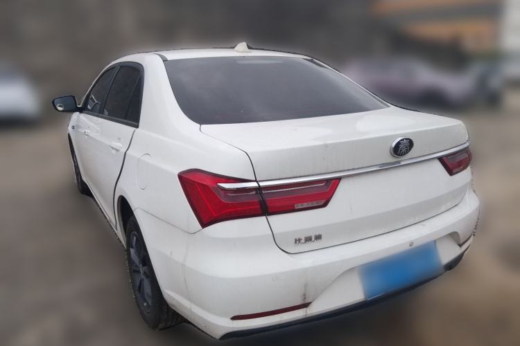 Used BYD Qin 2019 1.5L Automatic Luxury Model Rear Left 45 Deg