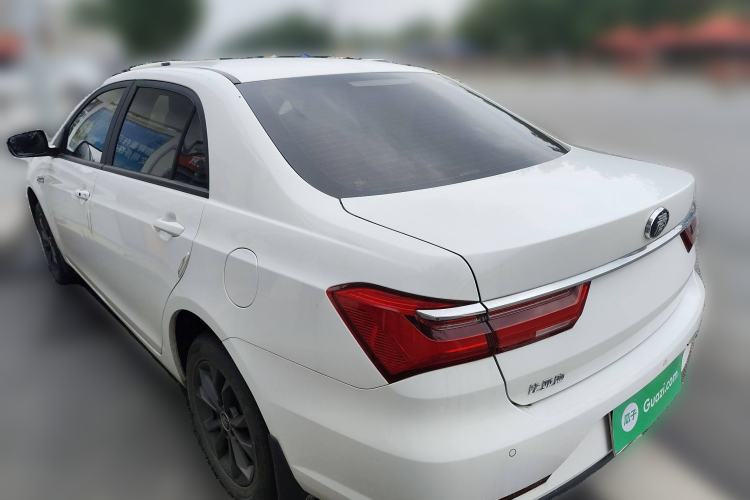 Used BYD Qin 2019 1.5L Automatic Luxury Model Rear Left 45 Deg