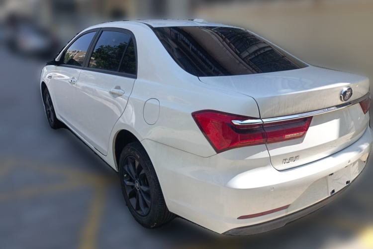 Used BYD Qin 2019 1.5L Automatic Luxury Model Rear Left 45 Deg