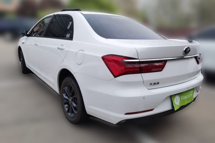 Used BYD Qin 2019 1.5L Automatic Luxury Model Rear Left 45 Deg