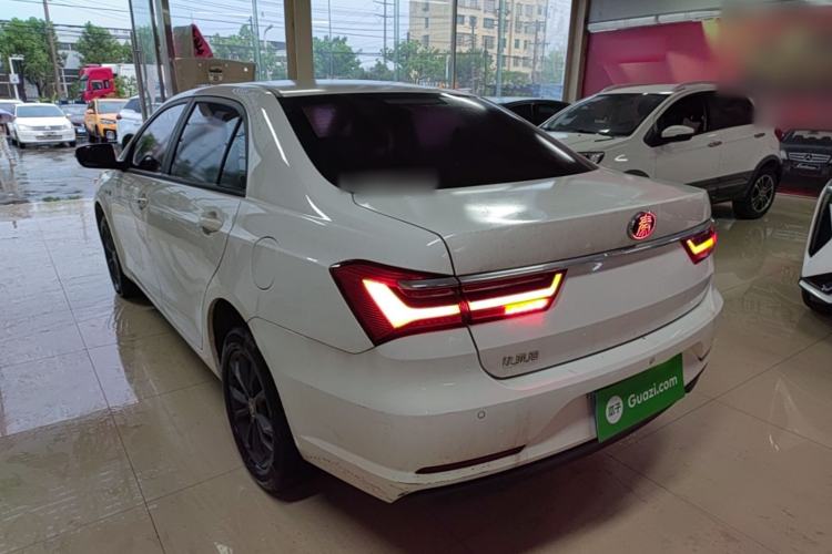 Used BYD Qin 2019 1.5L Automatic Luxury Model Rear Left 45 Deg