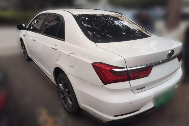 Used BYD Qin 2019 1.5L Automatic Prestige Model Rear Left 45 Deg