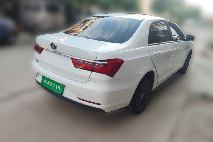 Used BYD Qin 2019 1.5L Automatic Prestige Model Rear Right 45 Deg