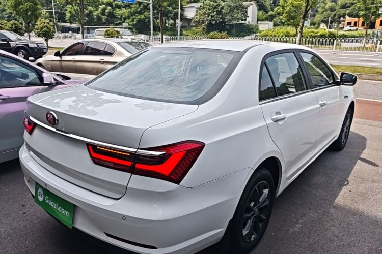Used BYD Qin 2019 1.5L Automatic Prestige Model Rear Right 45 Deg