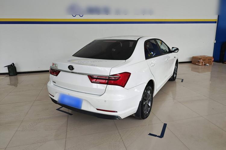 Used BYD Qin 2019 1.5L Automatic Luxury Model Rear Right 45 Deg
