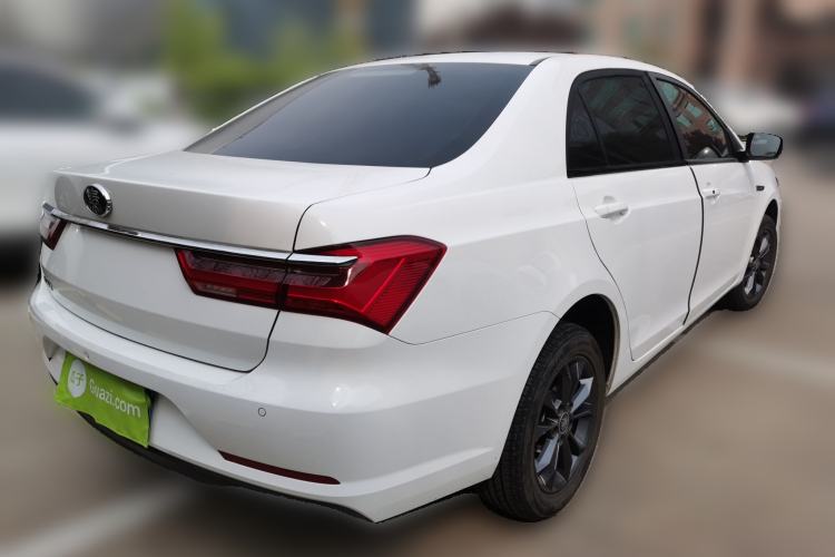 Used BYD Qin 2019 1.5L Automatic Luxury Model Rear Right 45 Deg