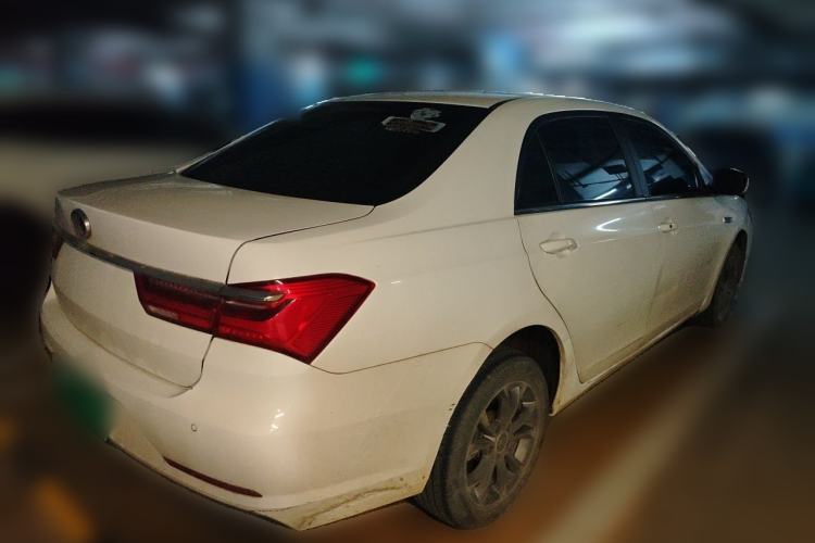 Used BYD Qin 2019 1.5L Automatic Luxury Model Rear Right 45 Deg