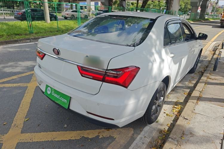 Used BYD Qin 2019 1.5L Automatic Luxury Model Rear Right 45 Deg