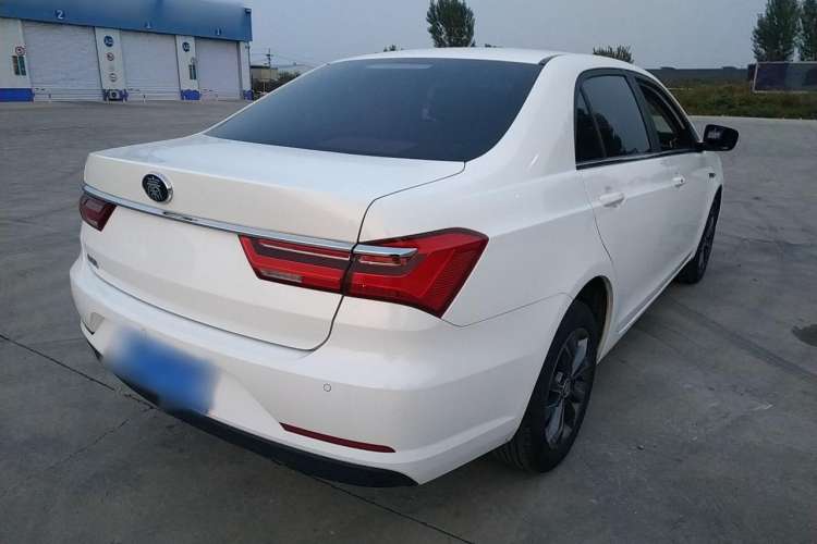 Used BYD Qin 2019 1.5L Automatic Prestige Model Rear Right 45 Deg