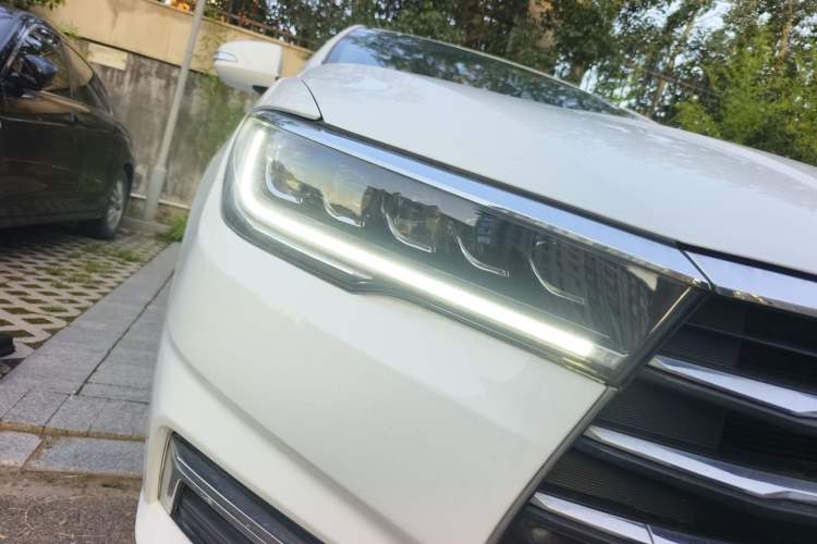 Used BYD Qin 2019 1.5L Automatic Luxury Model Right Front Headlight