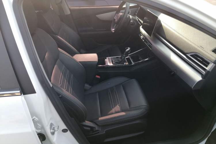 Used BYD Qin 2019 1.5L Automatic Prestige Model Right Front Seat