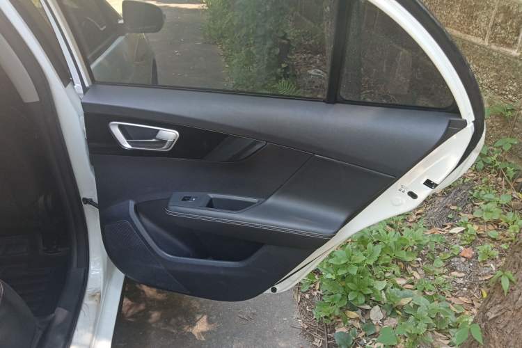 Used BYD Qin 2019 1.5L Manual Luxury Version Right Rear Door Interior