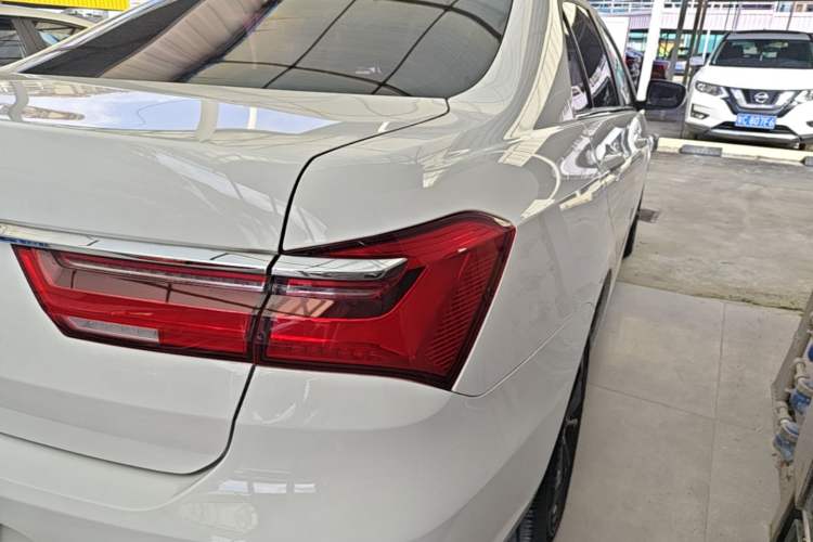 Used BYD Qin 2019 1.5L Automatic Prestige Model Right Rear Taillight
