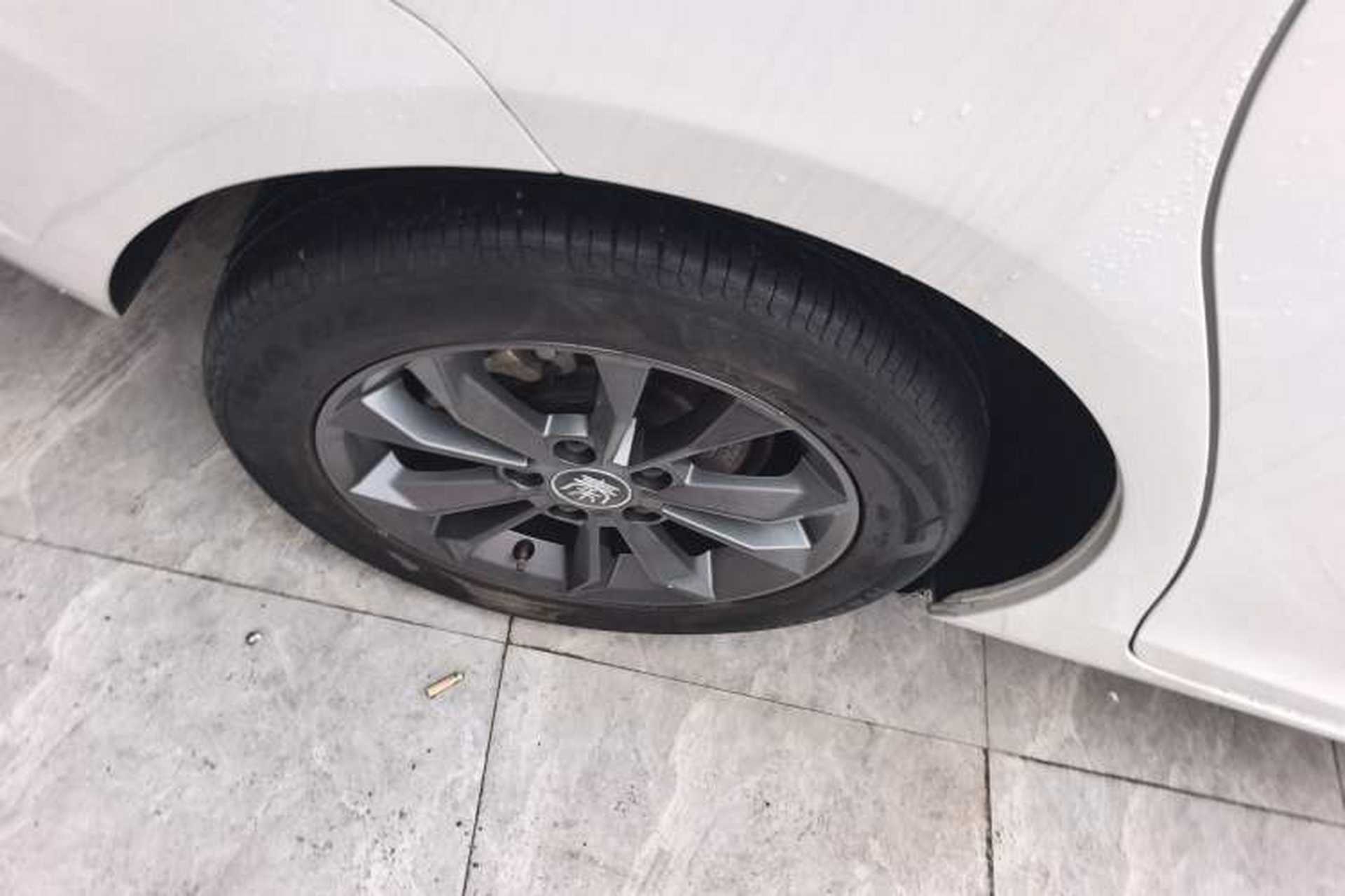 Used BYD Qin 2019 1.5L Manual Comfort Version Right Rear Wheel Hub