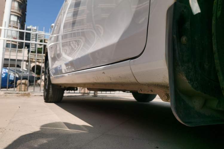 Used BYD Qin 2019 1.5L Automatic Luxury Model Right Side Sill