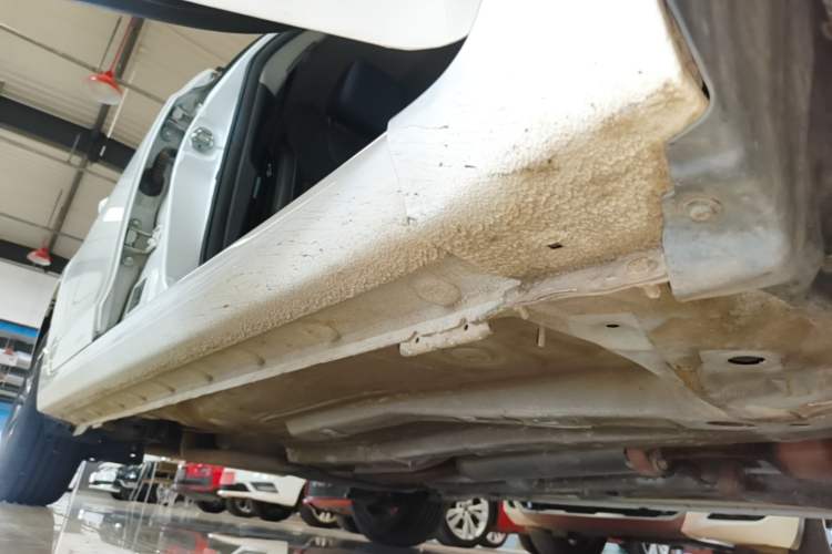Used BYD Qin 2019 1.5L Automatic Luxury Model Right Side Sill