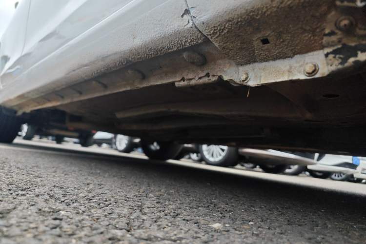 Used BYD Qin 2019 1.5L Automatic Prestige Model Right Side Sill