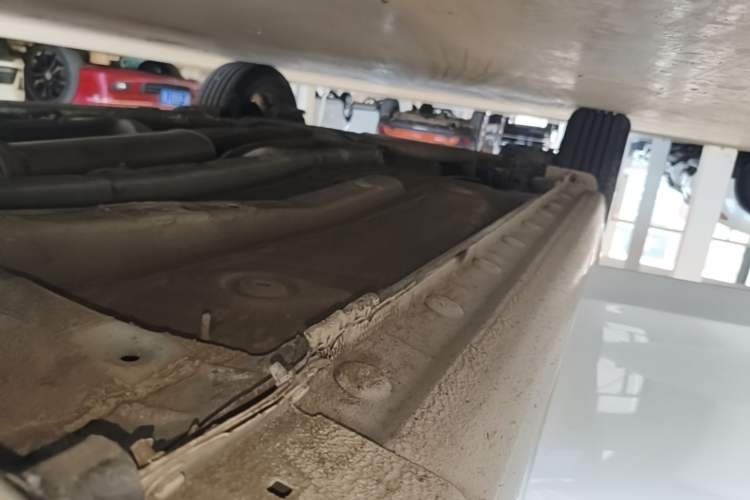 Used BYD Qin 2019 1.5L Automatic Luxury Model Right Side Sill