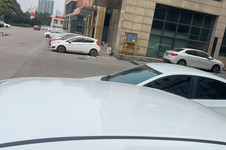 Used BYD Qin 2019 1.5L Automatic Luxury Model Roof