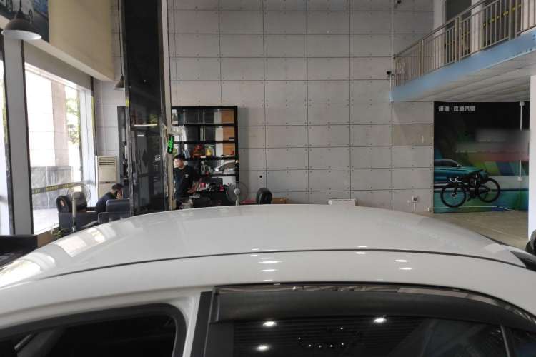 Used BYD Qin 2019 1.5L Automatic Luxury Model Roof