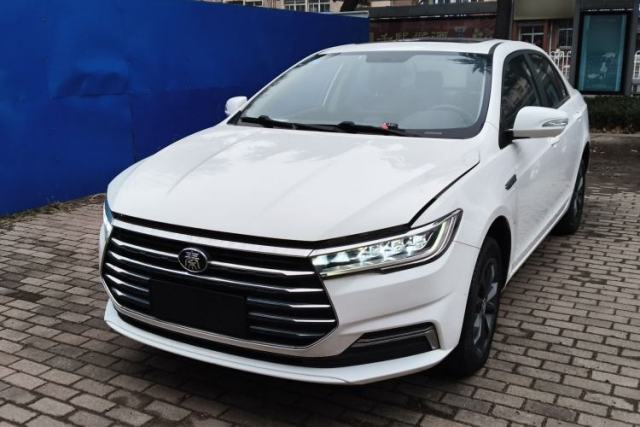 Ojetý BYD Qin 2019 1.5L Automatic Prestige Model