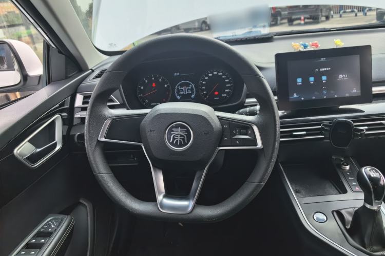 Used BYD Qin 2019 1.5L Manual Luxury Version Steering Wheel