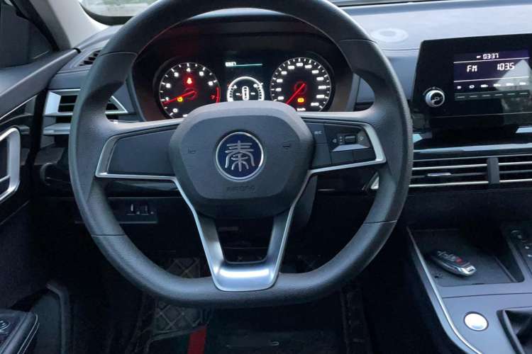 Used BYD Qin 2019 1.5L Manual Comfort Version Steering Wheel